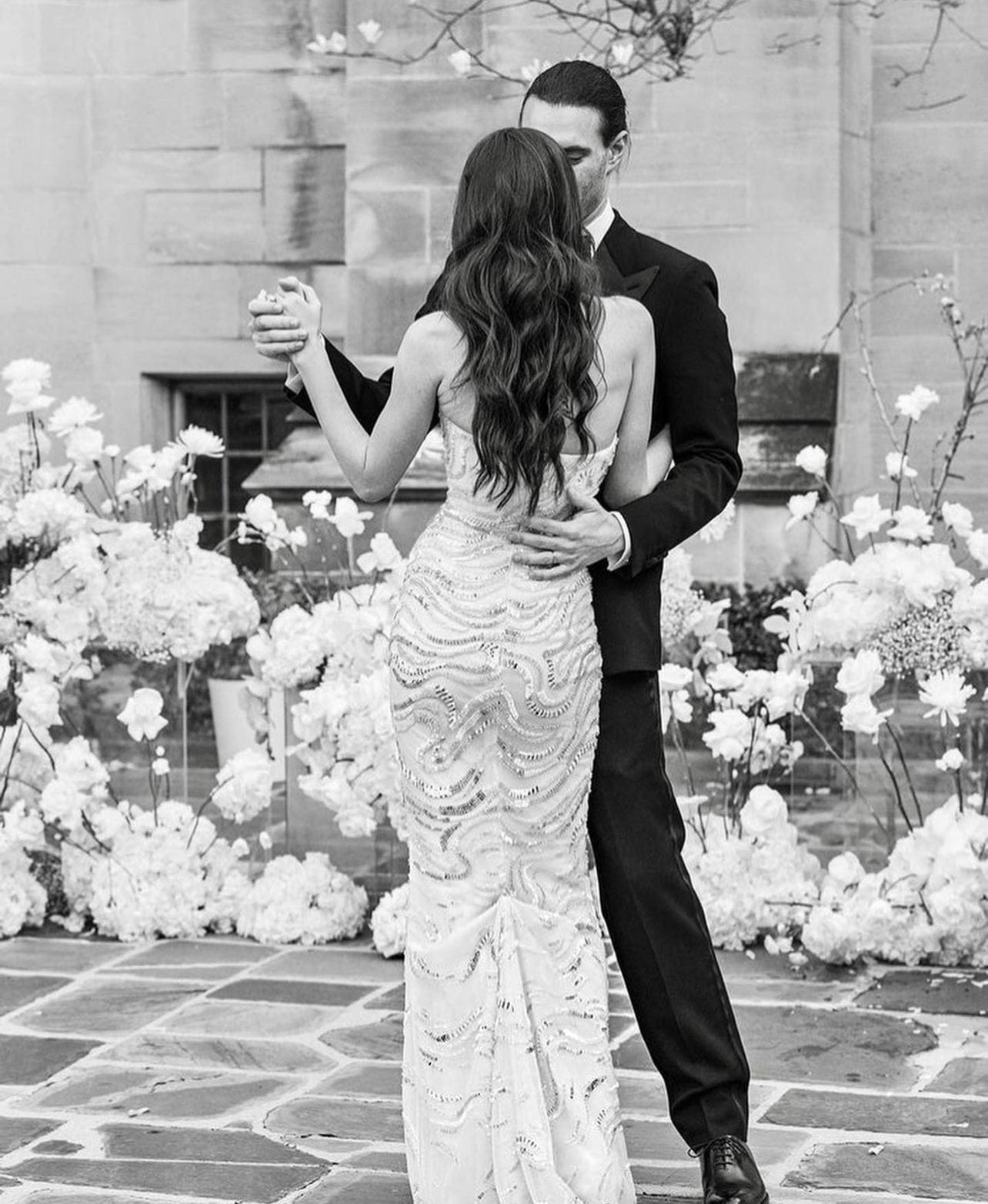 Greystone Mansion, Beverly Hills, CA luxury wedding flowers by CHIC Flowers - arrangement 2