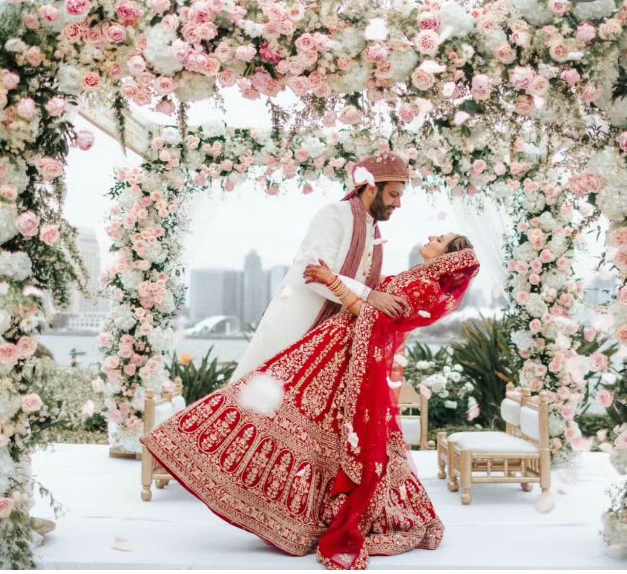 Marriott Resort, Coronado, CA luxury wedding flowers by CHIC Flowers - arrangement 3