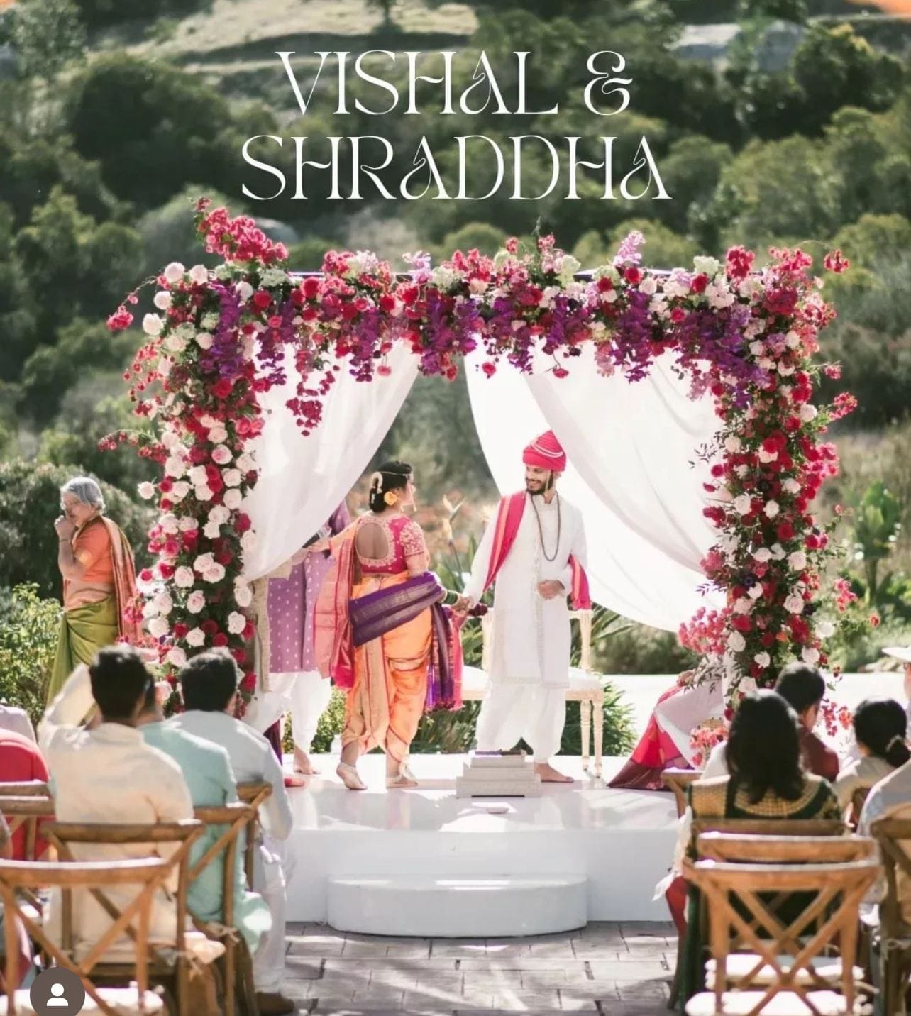 Private Residence, Rancho Santa Fe luxury wedding flowers by CHIC Flowers - arrangement 1