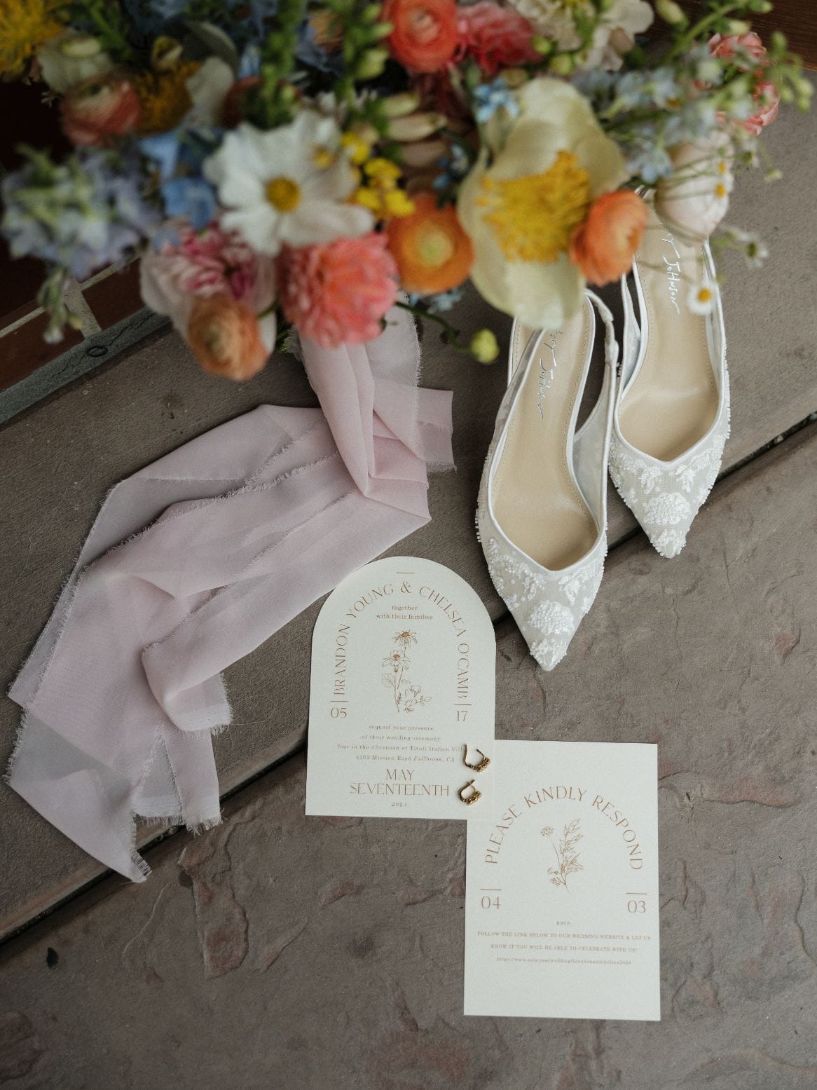 Tivoli Fallbrook, CA luxury wedding flowers by CHIC Flowers - arrangement 3