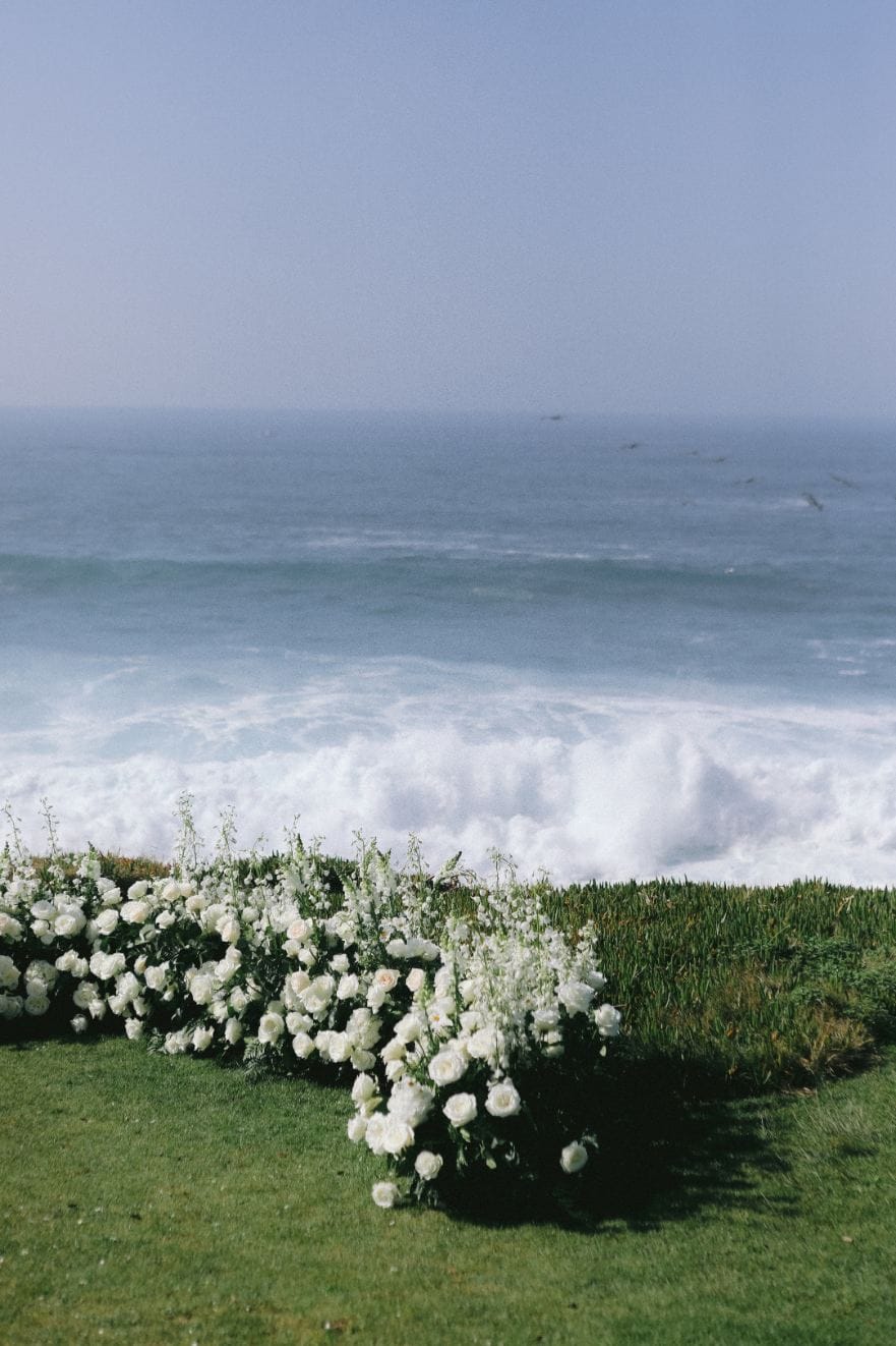 White Wedding at teh Wedding Bowl luxury wedding flowers by CHIC Flowers - arrangement 8