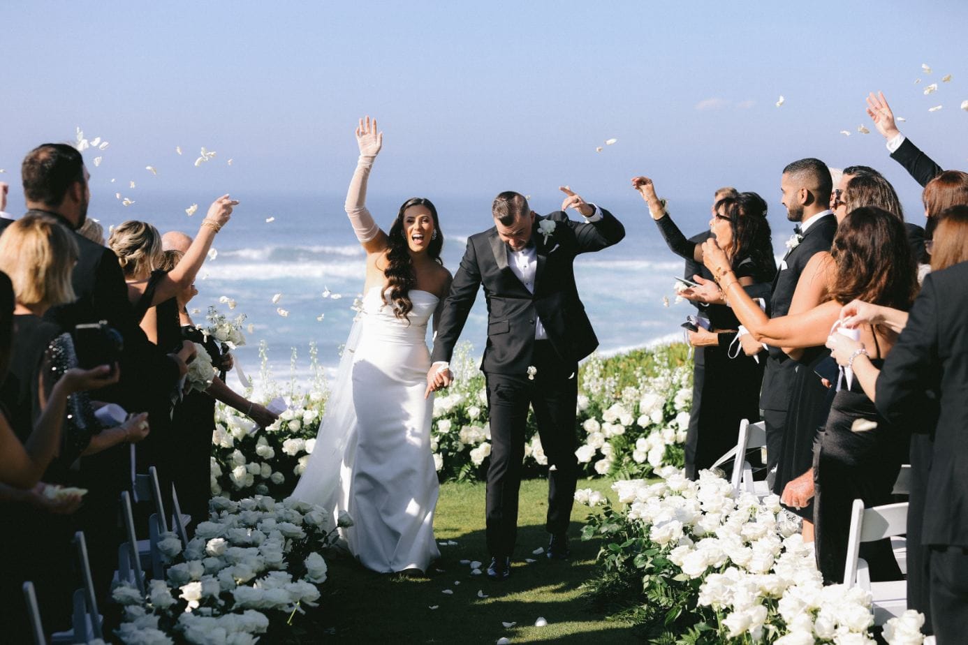 White Wedding at teh Wedding Bowl luxury wedding flowers by CHIC Flowers - arrangement 13