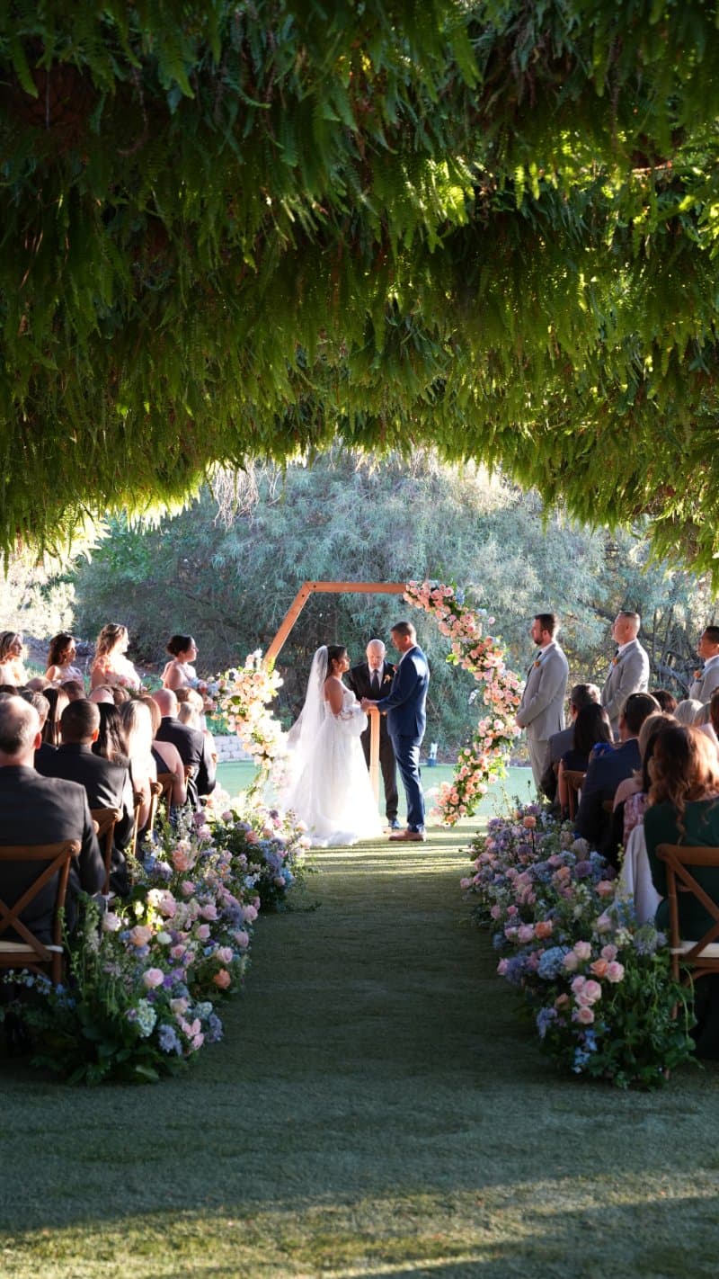 Ethereal Gardens, Escondido, CA - Luxury wedding flowers by CHIC Flowers San Diego