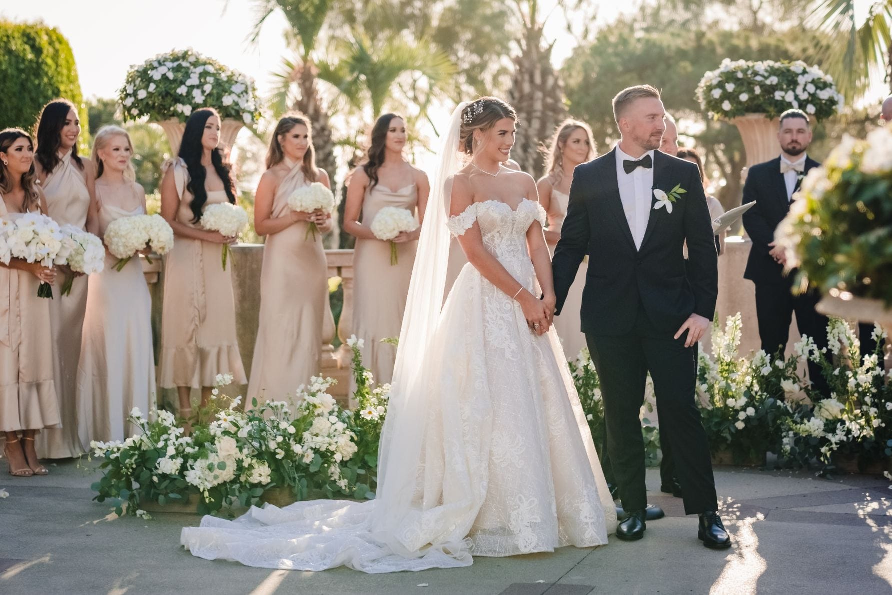 Hilton Torrey Pines La Jolla, CA luxury wedding flowers by CHIC Flowers - arrangement 3