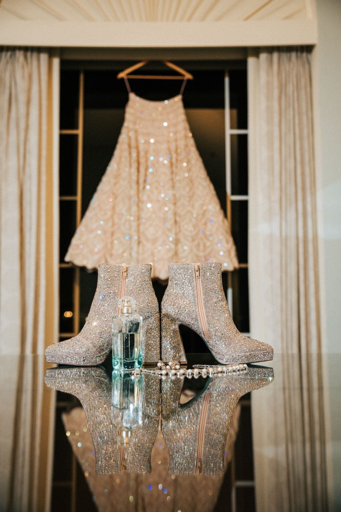 Loews Coronado Bay Resort, CA luxury wedding flowers by CHIC Flowers - arrangement 11