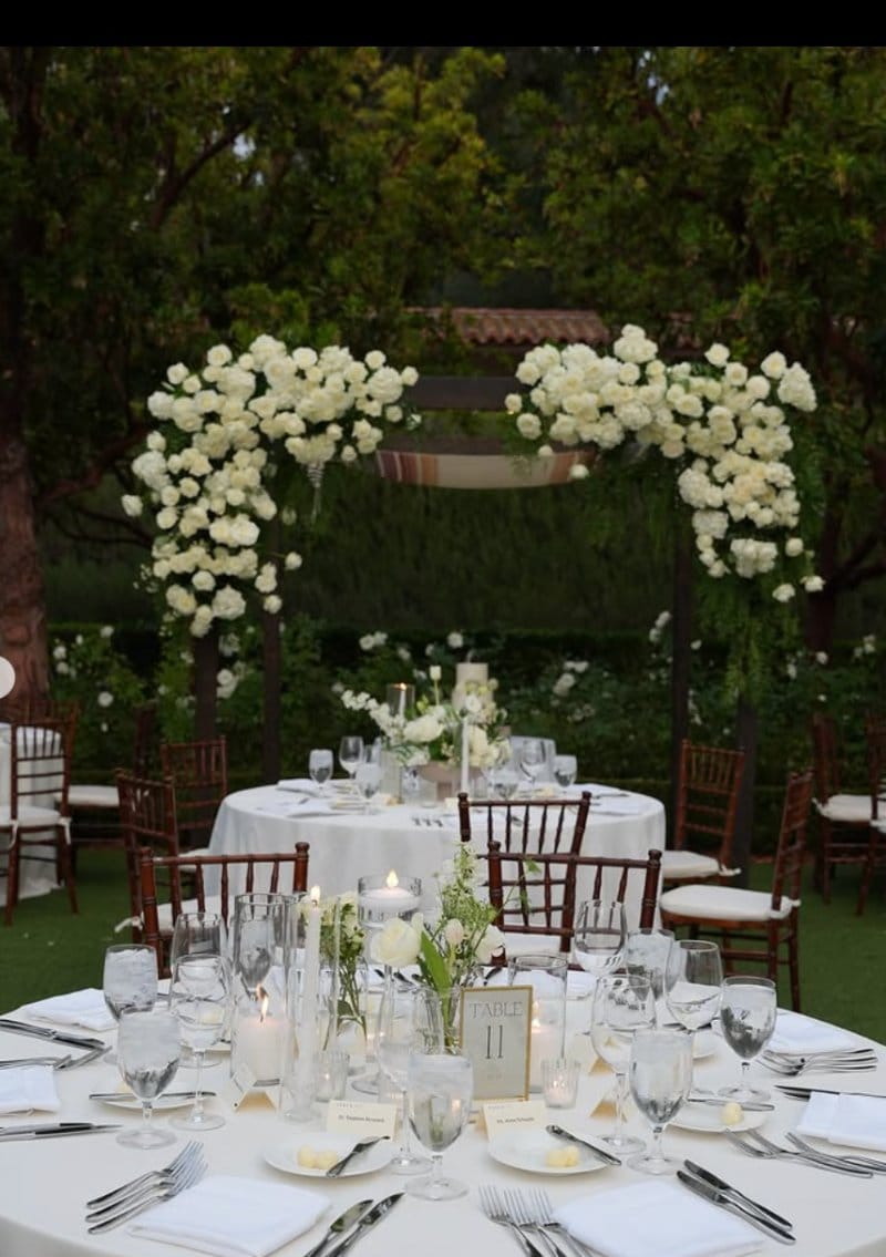 Rancho Bernardo Inn, CA luxury wedding flowers by CHIC Flowers - arrangement 3