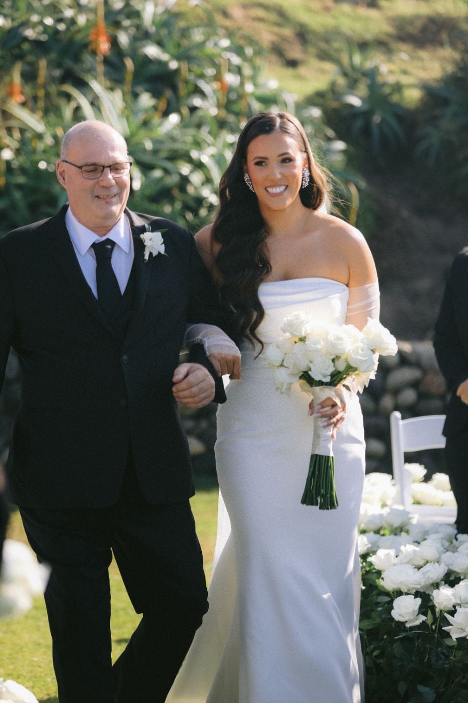 White Wedding at the Wedding Bowl luxury wedding flowers by CHIC Flowers - arrangement 11