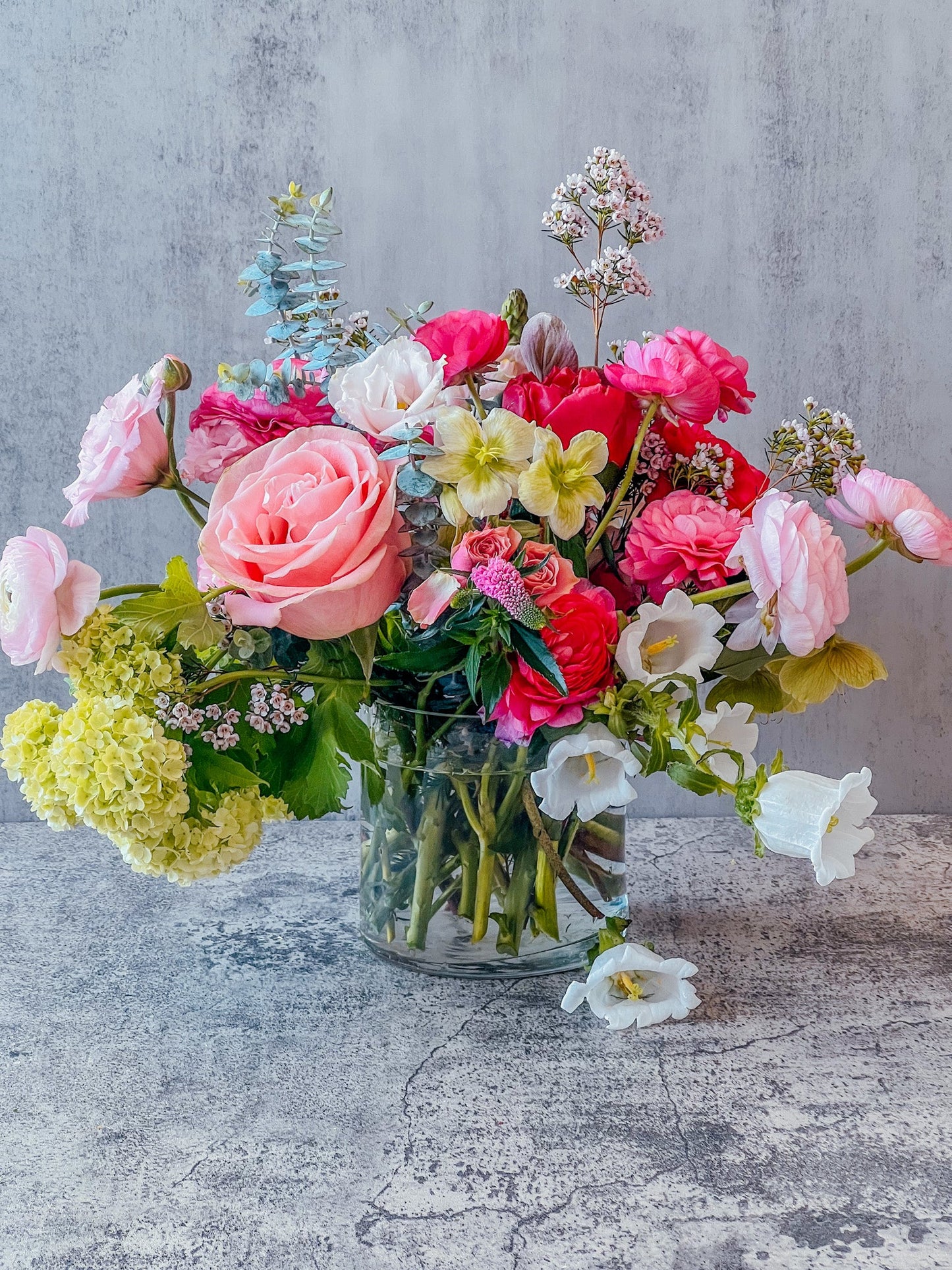 Pink Elegance - Chic Flowers